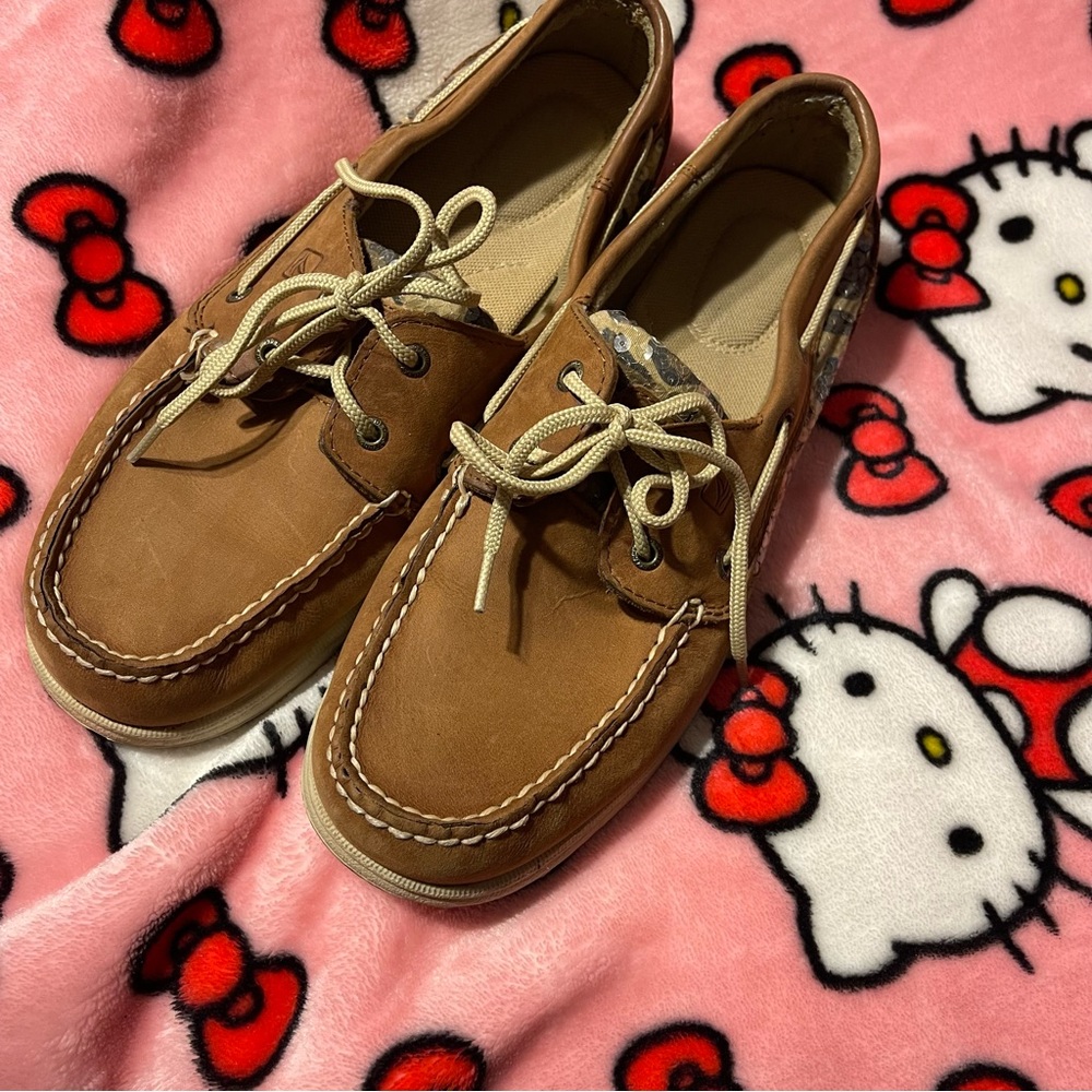 Used sperry cheetah boat shoes